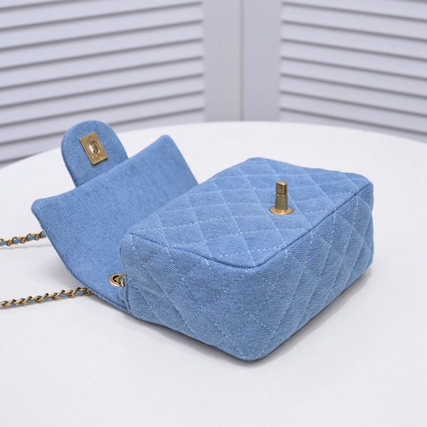 シャネルバッグ内部構造